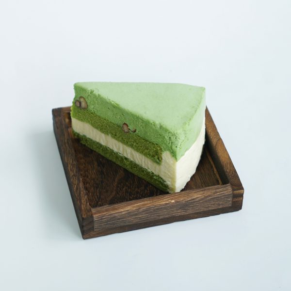 BANH KEM MATCHA PHO MAI scaled