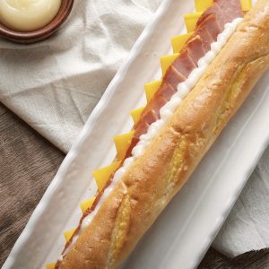 Banh Mi Que Jambon Pho Mai 23.000d