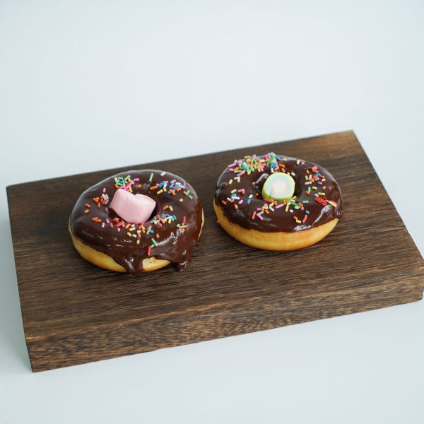 COMBO 2 BANH DONUT SOCOLA scaled